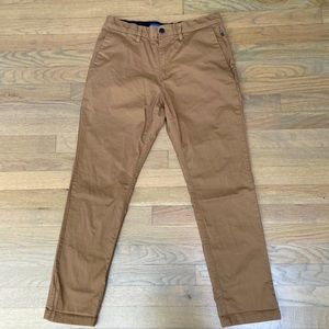 Old Navy ultimate tech slim, built-in flex khaki pants, size 32x30